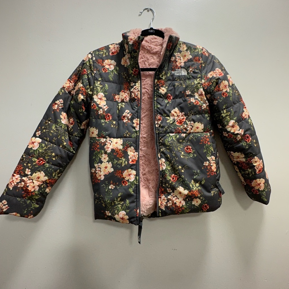The North Face Girls Reversible Gray Floral Jacket Size: M/(10/12) Price: $55